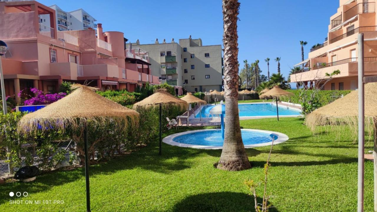 Salobreña - Primera Línea de Playa junto al Paseo Marítimo Exterior foto